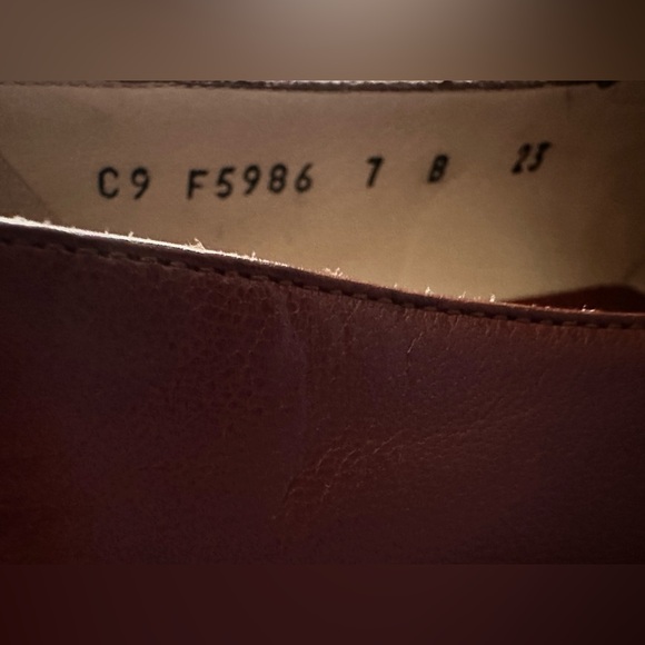 VINTAGE MADE IN ITALY COLE HAAN “GIANA” SHOES - Picture 8 of 10